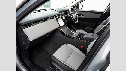 Range Rover Velar 23