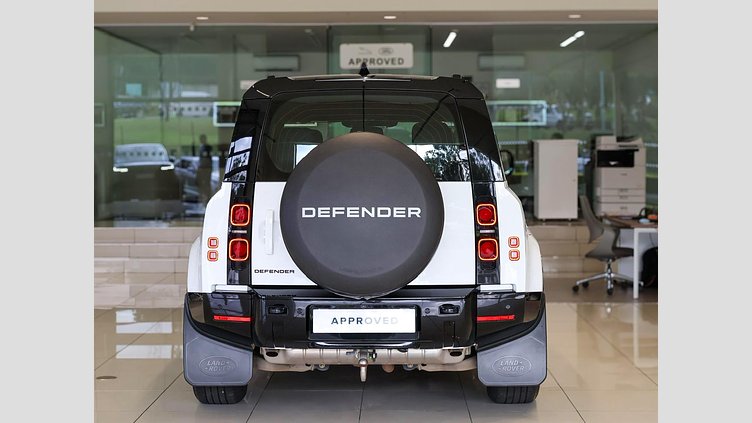 2024 New Land Rover Defender 110 Fuji White D300 D300 X-Dynamic HSE