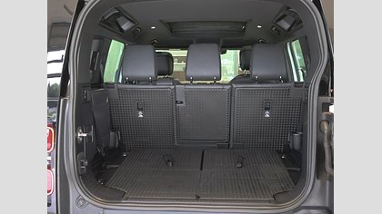 Defender 110 9