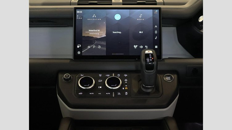 2024 New Land Rover Defender 110 Fuji White D300 D300 X-Dynamic HSE
