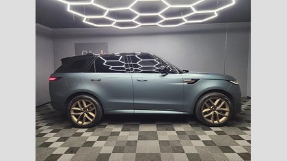 Range Rover Sport 4