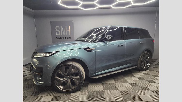 2024 Approved Land Rover Range Rover Sport Giola Green panoramic sunroof
stylish mag/alloy rims
Electric tow bar
Apple CarPlay
 D350 Dynamic HSE