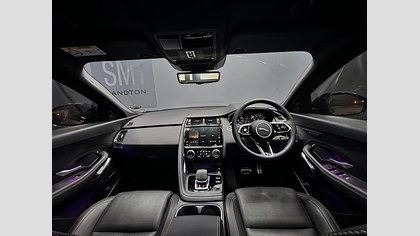 E-Pace 8
