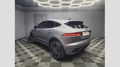 E-Pace 6