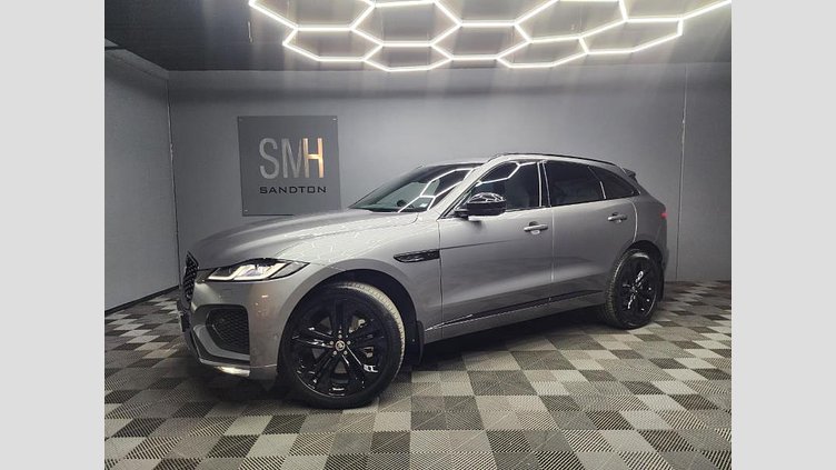 2024 Approved Jaguar F-Pace Eiger Grey Convenience Pack
Comfort Pack
Four-Zone Climate Control
Cabin Air Purification 
Heated Steering Wheel
Heated and Cooled Electric Driver and Passenger Memory Performance Front Seats
3D Surround Camera
Park Assist
Head-Up Display D300 AWD R-Dynamic HSE