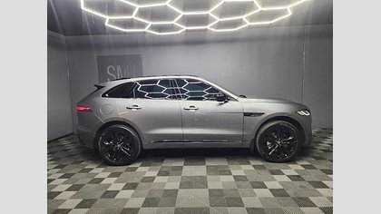 F-Pace 4