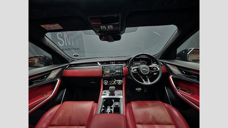 2024 Approved Jaguar F-Pace Eiger Grey Head-Up Display, Black Pack, panoramic sliding sunroof, Alcantara roof headlining, and 360-degree surround cameras, Meridian Surround Sound System, electrically deployable tow bar, red brake calipers,  D300 AWD R-Dynamic HSE