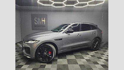 F-Pace 0