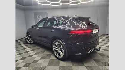F-Pace 6