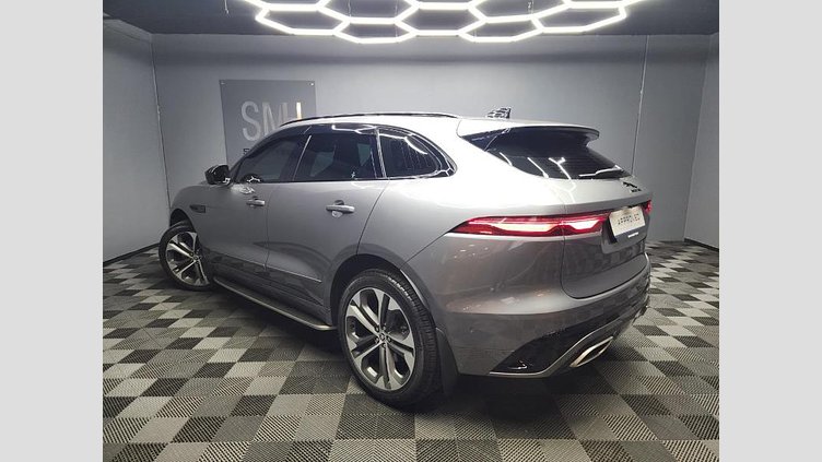2025 Approved Jaguar F-Pace Eiger Grey Black Pack, delivering bold presence and dynamic performance. Luxury meets technology with the Fitted side steps, Convenience Pack, Comfort Pack, and Four-Zone Climate Control enhanced by Air Quality Sensor  D300 AWD R-Dynamic HSE
