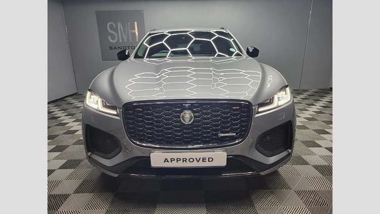 2025 Approved Jaguar F-Pace Eiger Grey Black Pack, delivering bold presence and dynamic performance. Luxury meets technology with the Fitted side steps, Convenience Pack, Comfort Pack, and Four-Zone Climate Control enhanced by Air Quality Sensor  D300 AWD R-Dynamic HSE