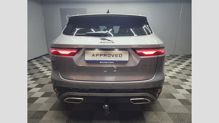2025 Approved Jaguar F-Pace Eiger Grey Black Pack, delivering bold presence and dynamic performance. Luxury meets technology with the Fitted side steps, Convenience Pack, Comfort Pack, and Four-Zone Climate Control enhanced by Air Quality Sensor  D300 AWD R-Dynamic HSE