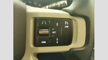 Defender 110 21