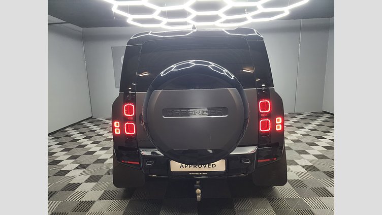 2025 Approved Land Rover Defender 110 Carpatian Grey The 2025 Land Rover Defender 110 D350 X-Dynamic HSE in striking Carpathian Grey with a Matte PPF finish and premium Caraway Leather interior delivers the perfect balance of luxury and capability,  D350 X-Dynamic HSE
