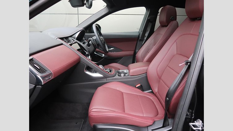 2023 認定中古車 Jaguar E-Pace サントリーニブラック P250 AWD（オートマチック） R-DYNAMIC SE