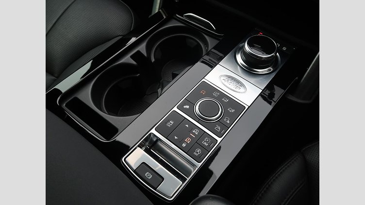 2018 認定中古車 Land Rover Discovery Santorini Black 3.0 V6 Dsl Mono Turbo Std Flow HSE