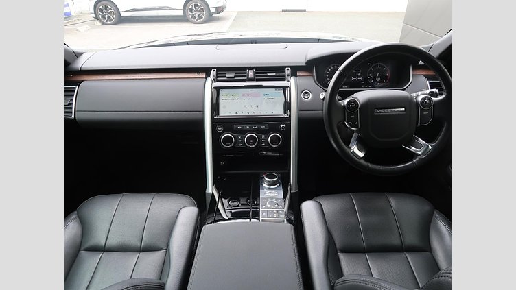 2018 認定中古車 Land Rover Discovery Santorini Black 3.0 V6 Dsl Mono Turbo Std Flow HSE