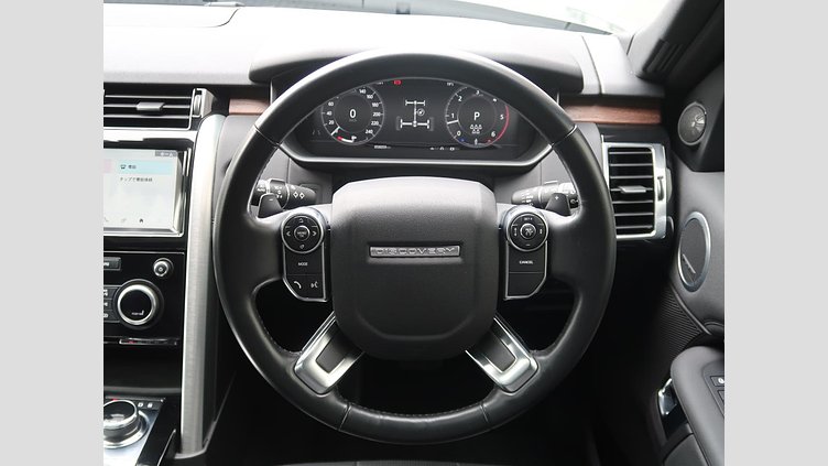 2018 認定中古車 Land Rover Discovery Santorini Black 3.0 V6 Dsl Mono Turbo Std Flow HSE