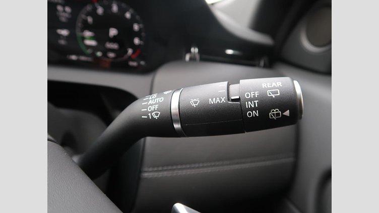 2024 認定中古車 Land Rover Discovery Sport カルパチアングレイ プラグインハイブリッド（ガソリン） 標準ホイール Dynamic HSE