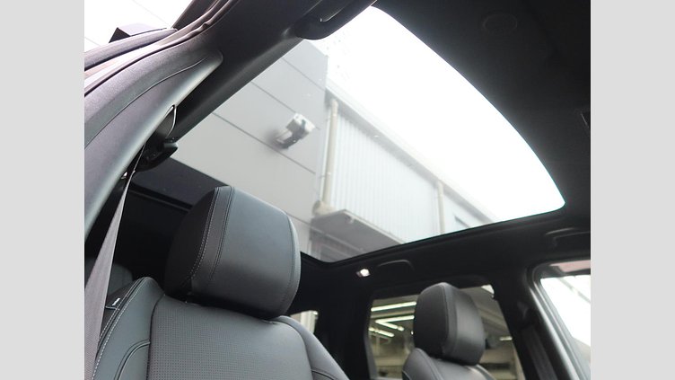 2024 認定中古車 Land Rover Discovery Sport カルパチアングレイ プラグインハイブリッド（ガソリン） 標準ホイール Dynamic HSE