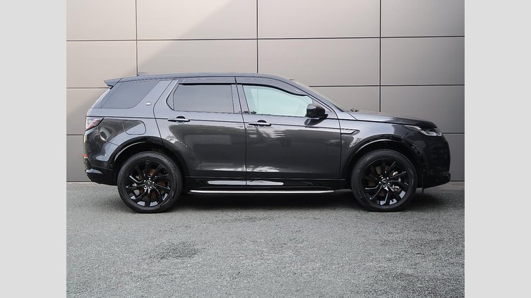 2024 認定中古車 Land Rover Discovery Sport カルパチアングレイ プラグインハイブリッド（ガソリン） 標準ホイール Dynamic HSE