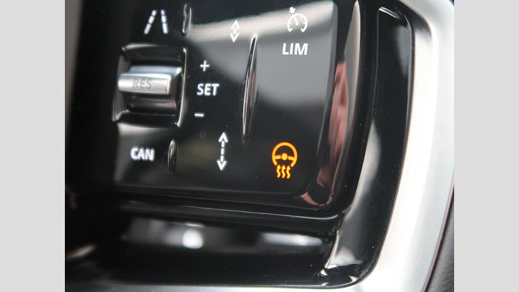 2024 認定中古車 Land Rover Discovery Sport カルパチアングレイ プラグインハイブリッド（ガソリン） 標準ホイール Dynamic HSE
