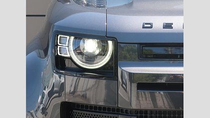 Defender 110 23