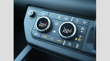 Defender 110 39