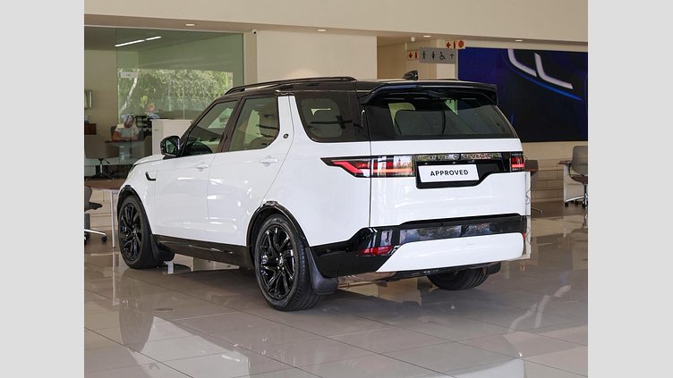 2024 Approved Land Rover Discovery Fuji White D350 D350 Dynamic SE