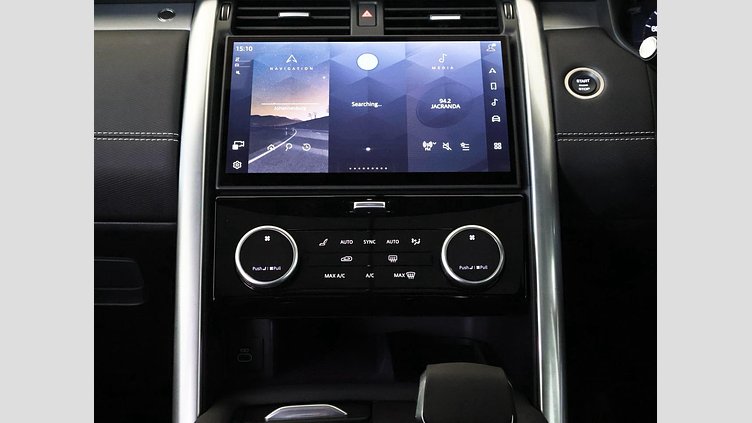 2024 Approved Land Rover Discovery Fuji White D350 D350 Dynamic SE