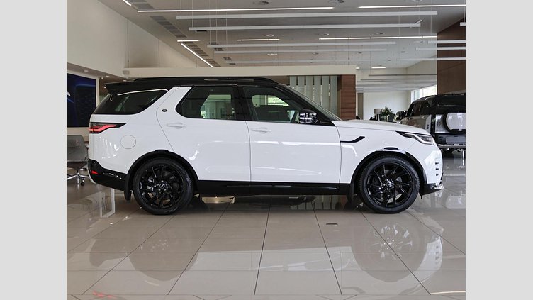 2024 Approved Land Rover Discovery Fuji White D350 D350 Dynamic SE