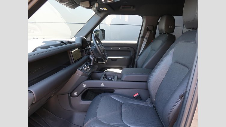 2023 認定中古車 Land Rover Defender 110 カルパチアングレイ D300 AWD（AT） X-DYNAMIC SE
