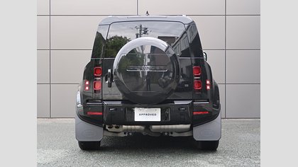 Defender 110 3