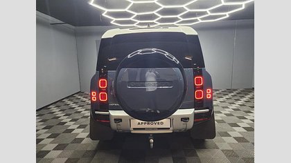 Defender 110 5