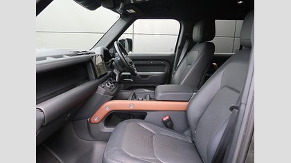 Defender 110 68