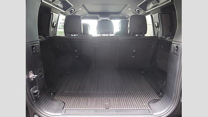 Defender 110 59