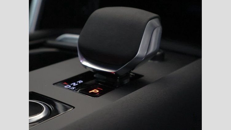 2024 Approved Land Rover Discovery Fuji White D300 D300 R-Dynamic HSE