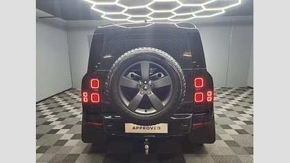 Defender 110 5