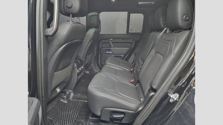 2025 Approved Land Rover Defender 110 Santorini Black 2025 Land Rover Defender 110 D350 X-Dynamic HSE with only 9,900km. Finished in striking Santorini Black with a luxurious Black Leather Interior, this high-spec Defender offers the perfect blend of power, refinement and versatility.  D350 X-Dynamic HSE