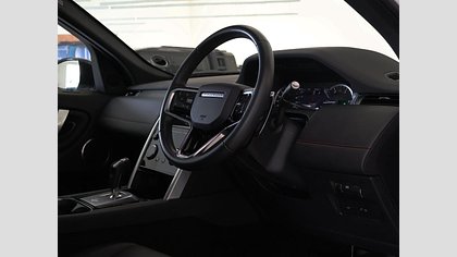 Discovery Sport 12