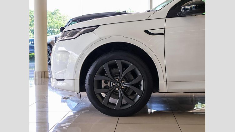 2023 Approved Land Rover Discovery Sport Fuji White D200 D200 R-Dynamic SE