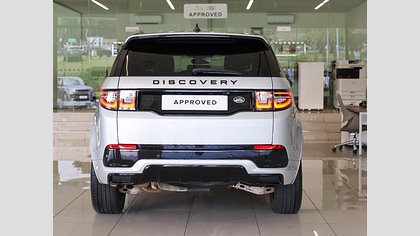Discovery Sport 9