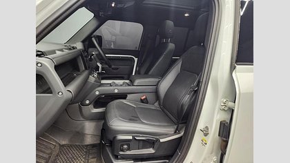 Defender 110 7