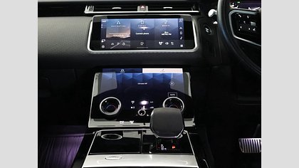 Range Rover Velar 14