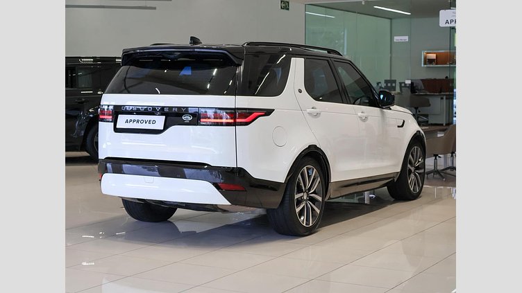 2022 Approved Land Rover Discovery Fuji White D300 D300 R-Dynamic SE