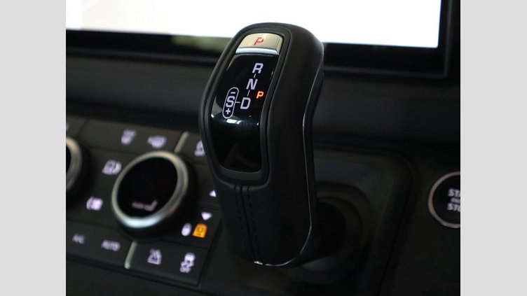 2025 Approved Land Rover Defender 110 Fuji White D350 D350 X-Dynamic HSE