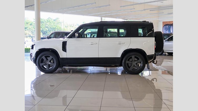 2025 Approved Land Rover Defender 110 Fuji White D350 D350 X-Dynamic HSE