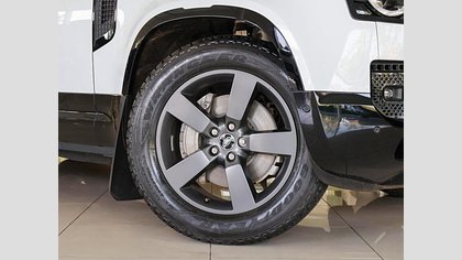 Defender 110 35