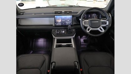 Defender 110 23
