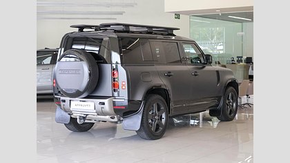 Defender 110 5